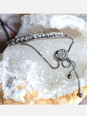 Silver Tone LOVE Sweetheart Clear Rhinestone Slide Bracelet Preloved